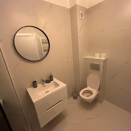 Mamaia Albert Apartament * Constanţa